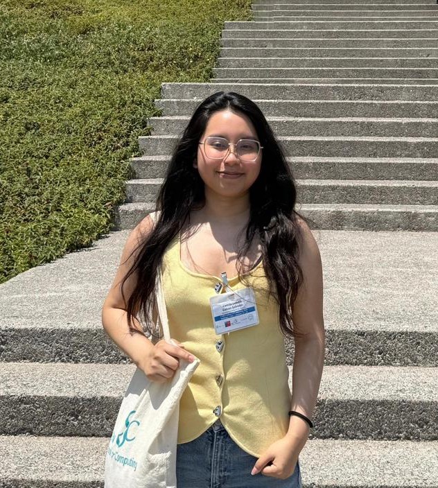 CAMILA GALVAN SALVADOR